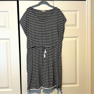 🍊Navy and White Striped Dress LOFT Size XL🍊